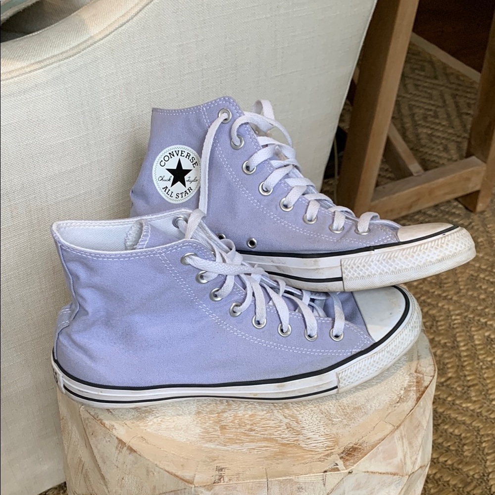 Converse Chuck Taylor All Star High Top Sneakers Size 8.5M/10.5W